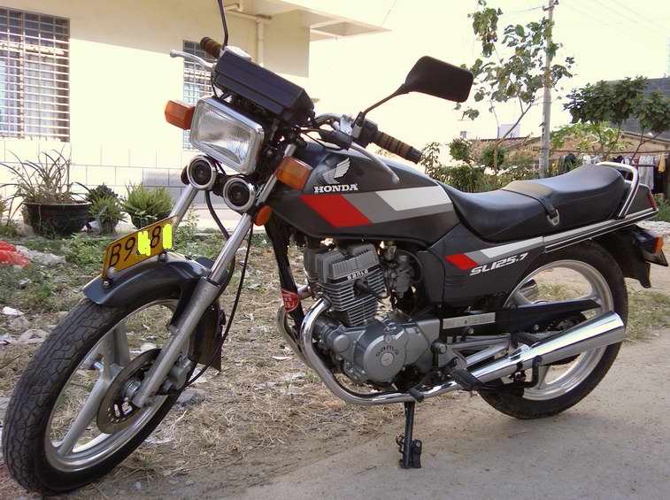 转让:三菱cb125一辆有图片